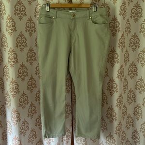 Ellen Tracy stretch Denim capris 12